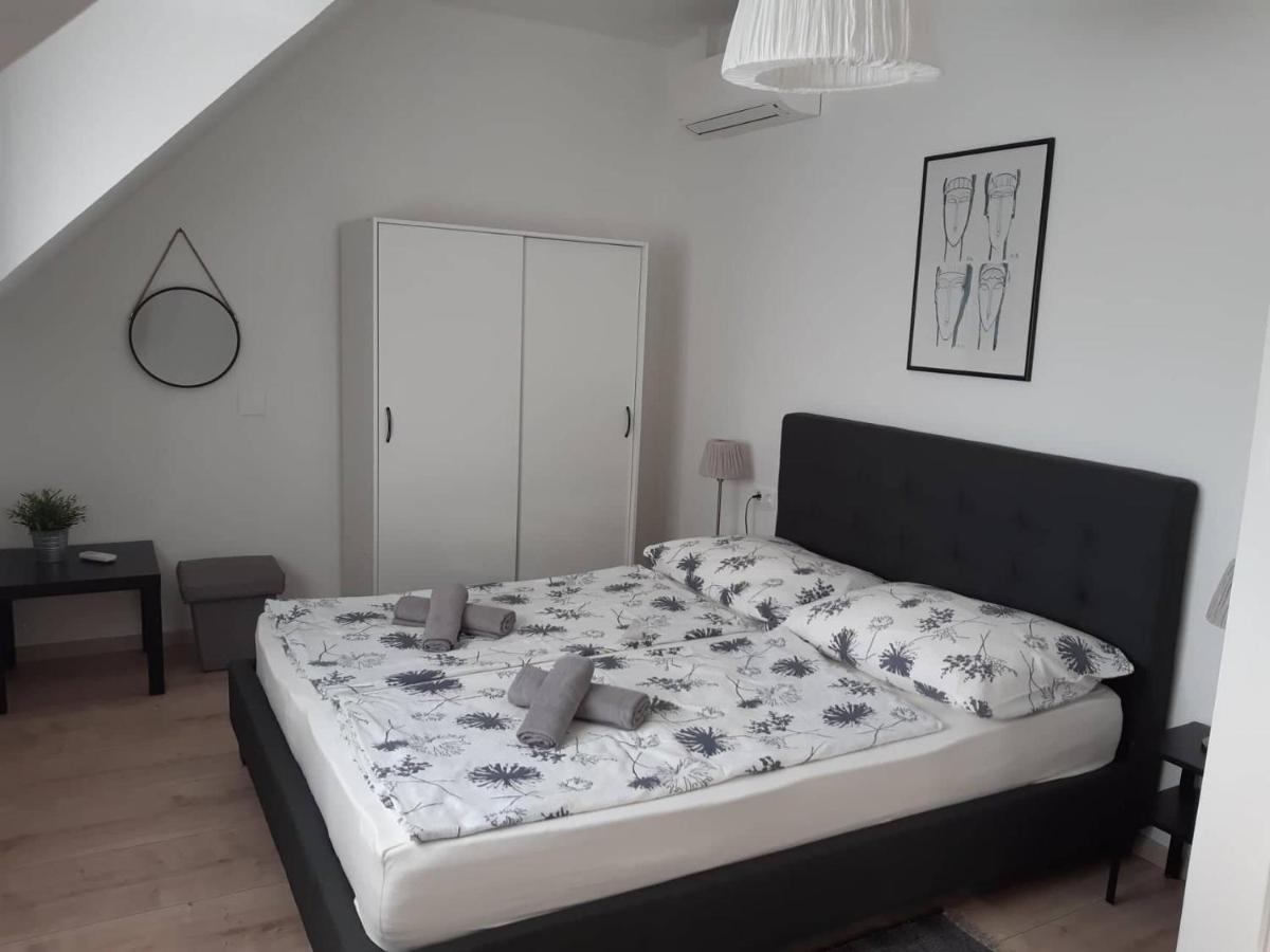 Apartman Soos -- Only For Relaxation, Not For Party! Siófok Eksteriør billede