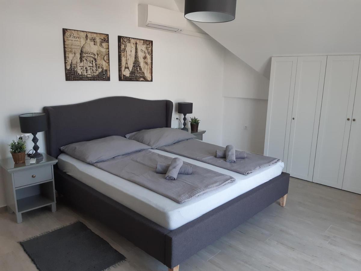 Apartman Soos -- Only For Relaxation, Not For Party! Siófok Eksteriør billede