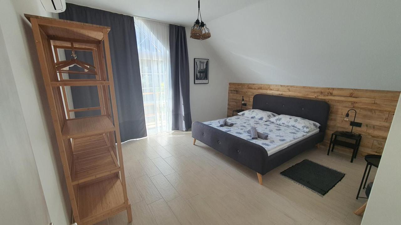 Apartman Soos -- Only For Relaxation, Not For Party! Siófok Eksteriør billede