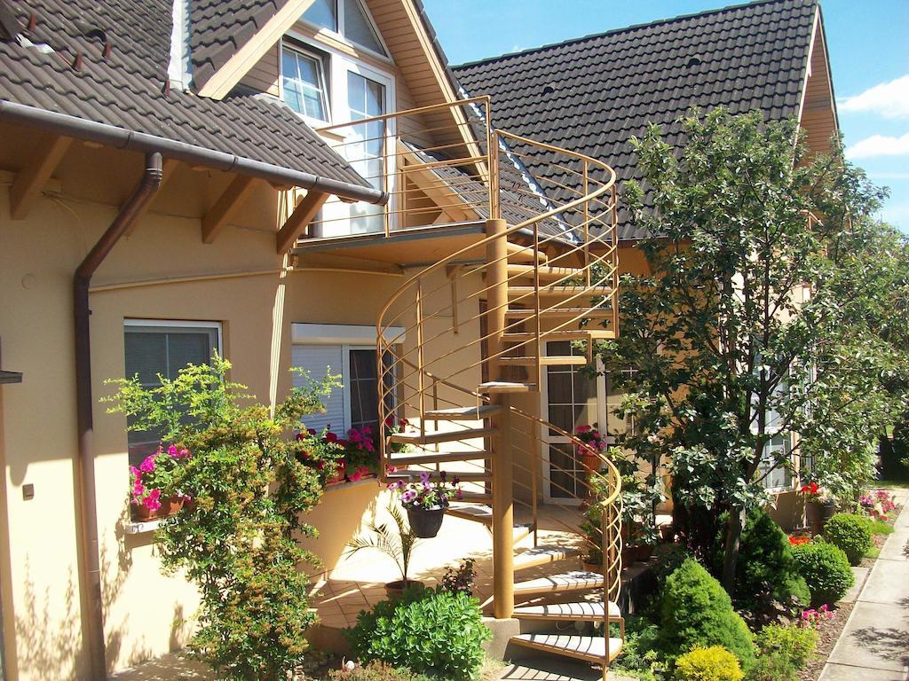 Apartman Soos -- Only For Relaxation, Not For Party! Siófok Eksteriør billede